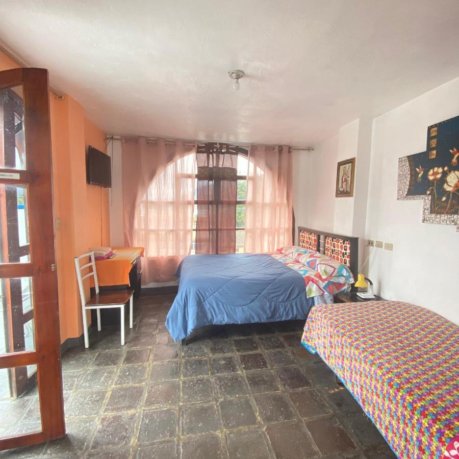 Hostal Chasqui Otavalo Exterior foto