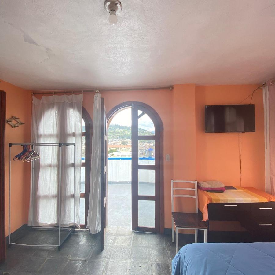 Hostal Chasqui Otavalo Exterior foto